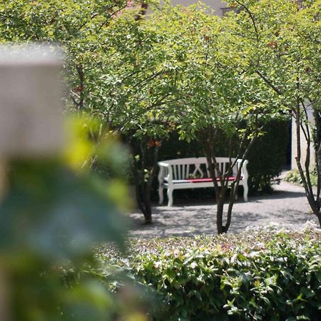 Oberschleißheim Hotel Am Schlosspark Zum Kurfuerst מראה חיצוני תמונה