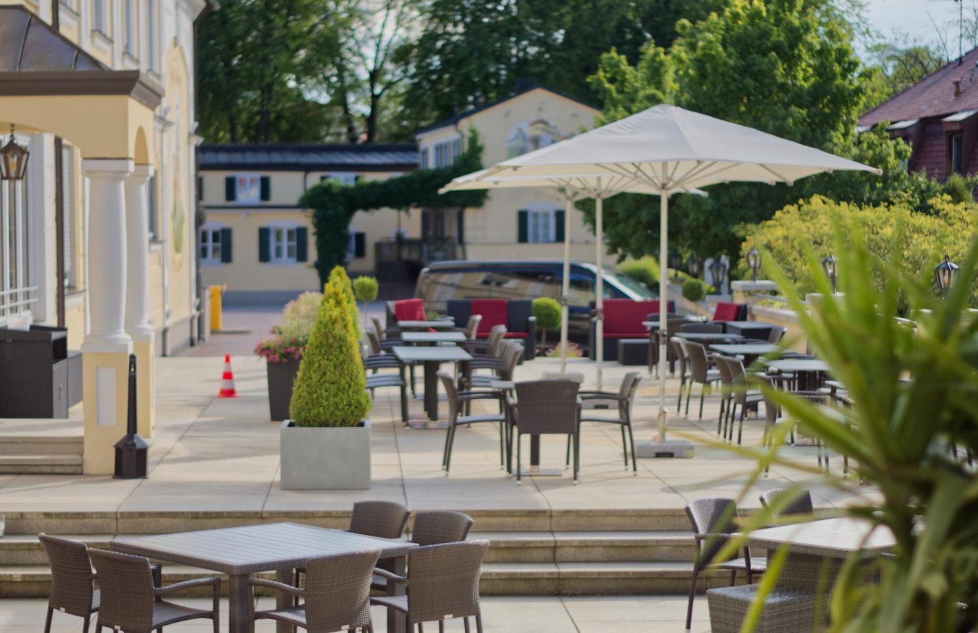 Oberschleißheim Hotel Am Schlosspark Zum Kurfuerst מראה חיצוני תמונה